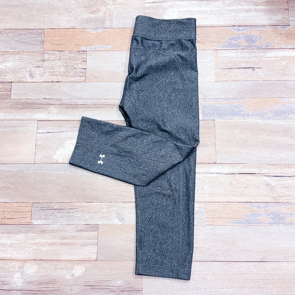 UNDER ARMOUR Grey‎ compression leggings
